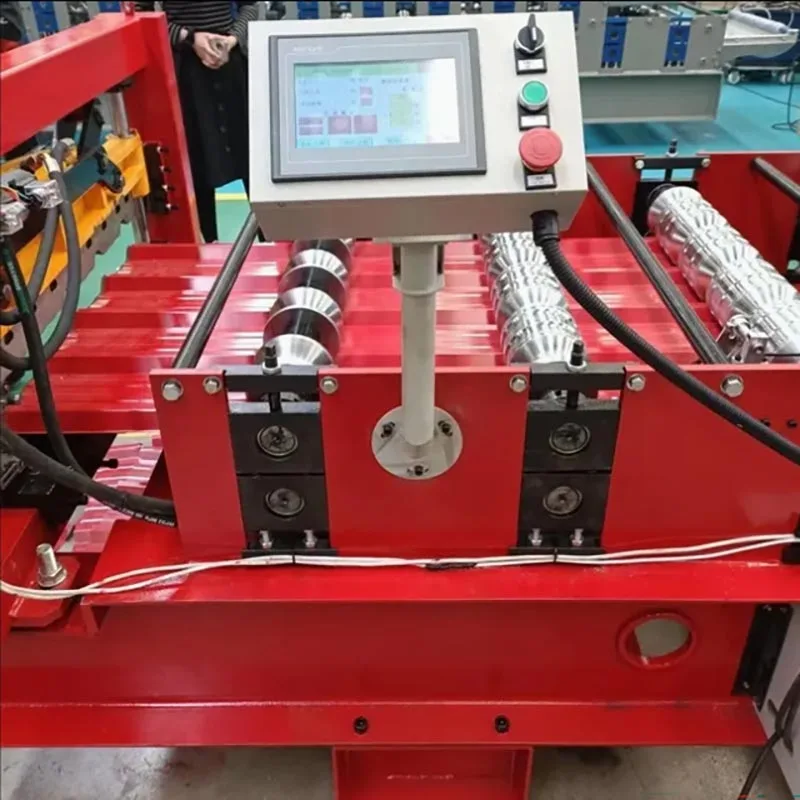 Mașină de format role din oțel de culoare 910